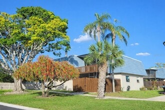 Building Photo - 14521 Catalina Cir