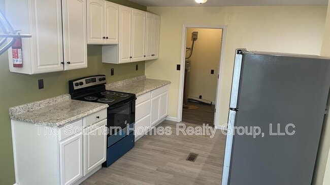 Building Photo - 508 Third