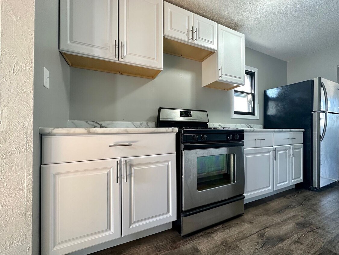 Primary Photo - Beautiful 4 bedroom house in St. Paul!!