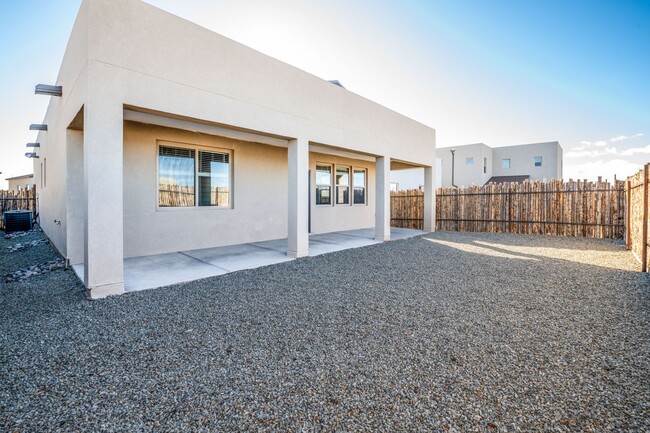 Foto del edificio - Contemporary Haven in Desert Sage