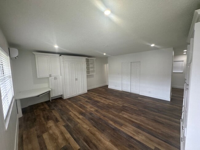 Foto del interior - 108 Premiere LLC &amp; 128 Premiere LLC