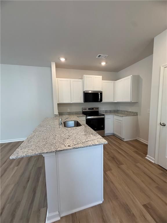 Foto del edificio - 5980 Skylar Dr