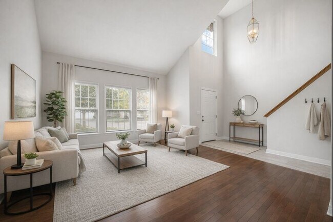 Building Photo - 2235 Cheshire Dr