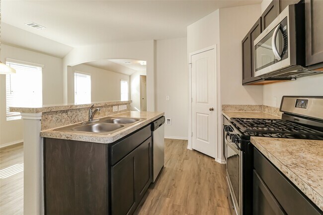 Foto del edificio - 2812 Briggs Dr