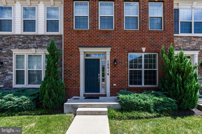 Building Photo - 15516 Lady Lauren Ln