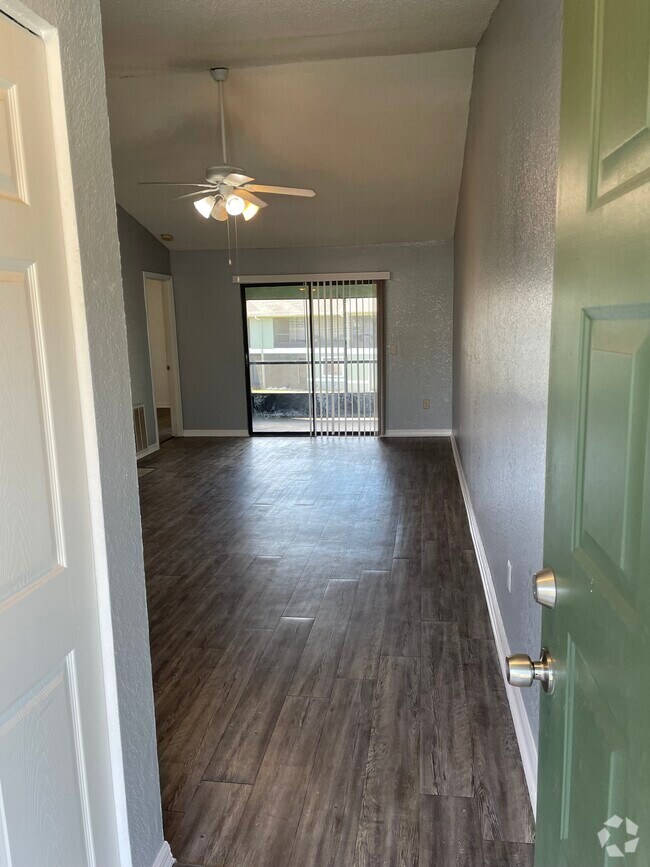 Apartments for Rent in 32714