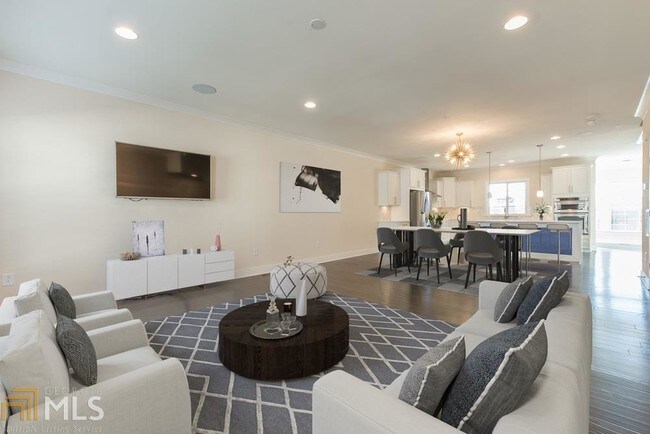 Foto del edificio - 824 Stone Ridge Ln NE
