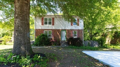 Building Photo - 626 Netherlands Dr