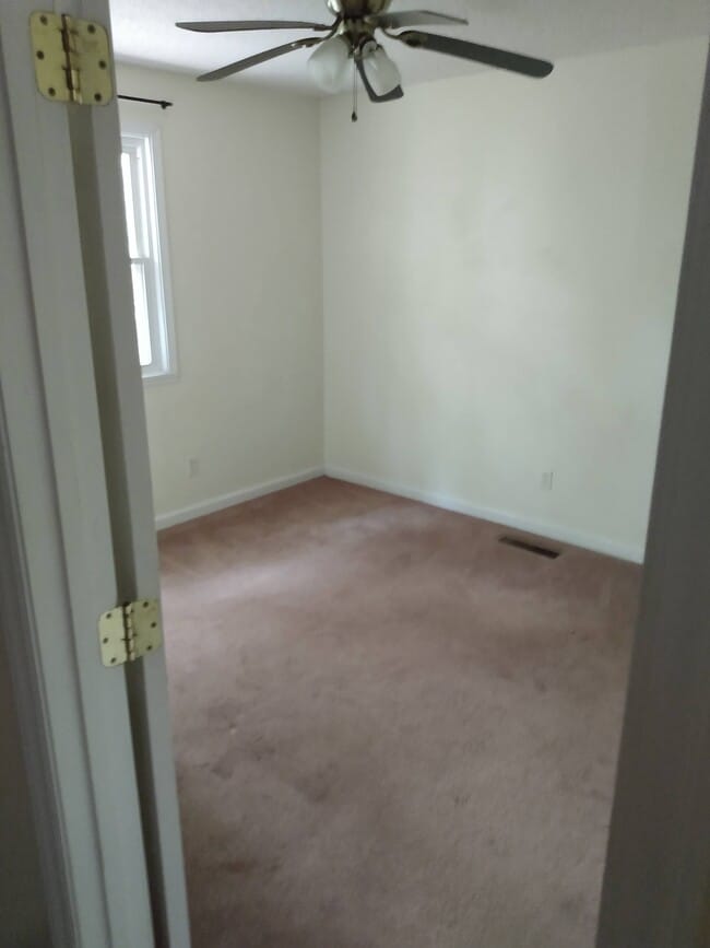 Building Photo - 410 A North Lucas Street