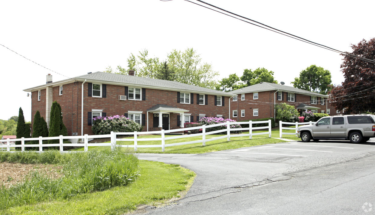 Foto del edificio - Hampton Meadows