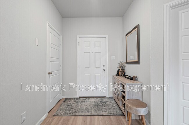 Foto del edificio - 1206 Fox Chase Dr