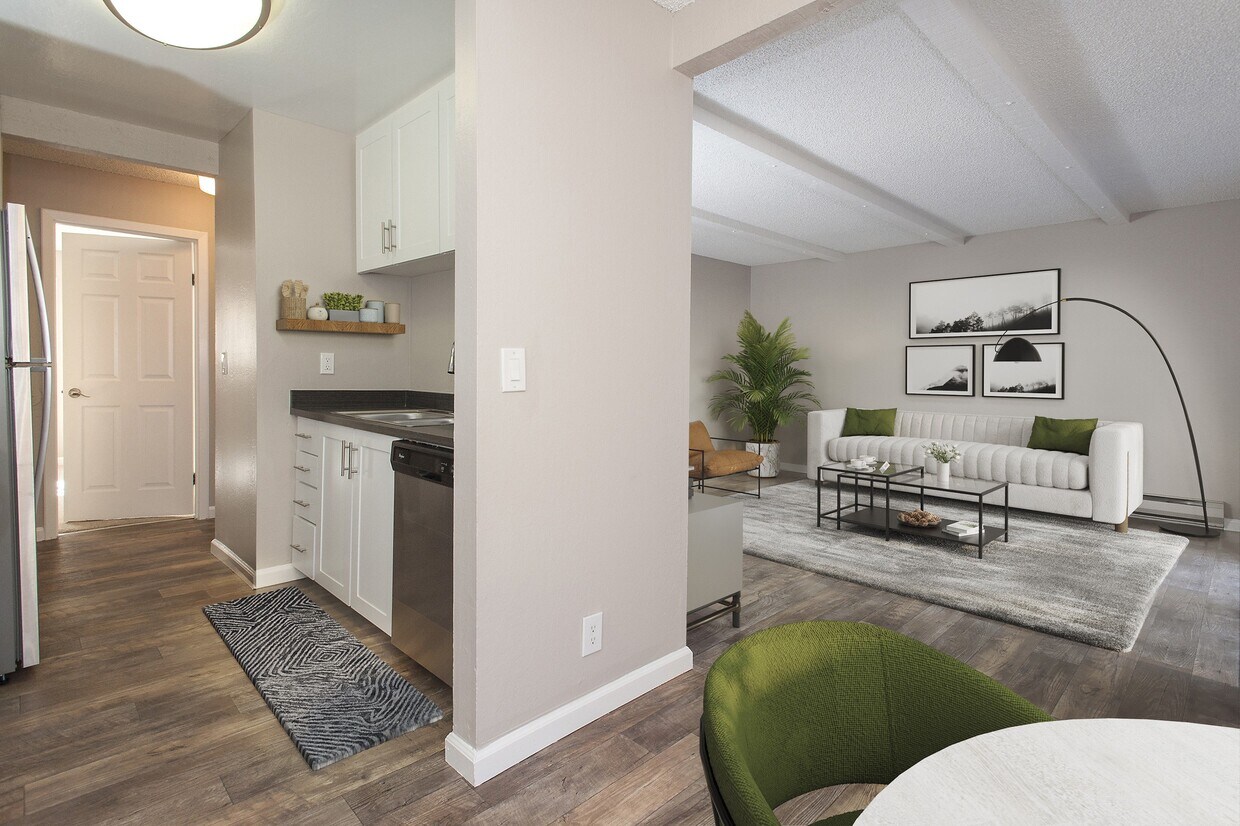 Foto principal - Shadow Oaks Apartment Homes