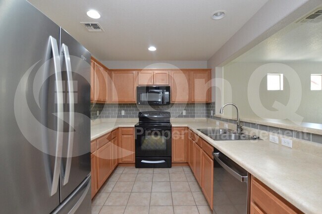 Foto del edificio - 5750 S Ladyslipper Pl