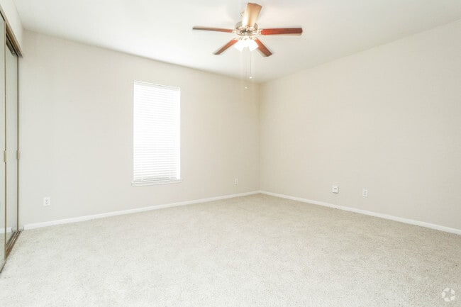 Bedroom - Tanglebrook Apartments