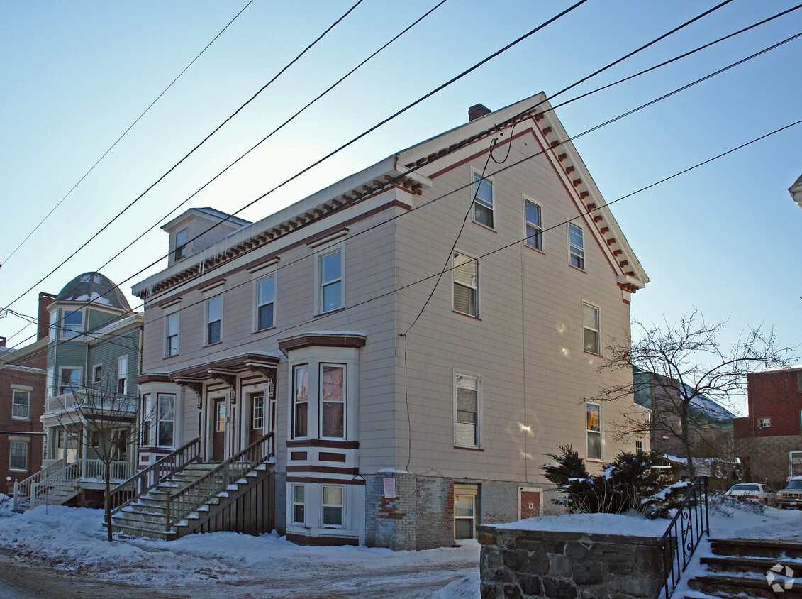 Primary Photo - 94-96 Winter St