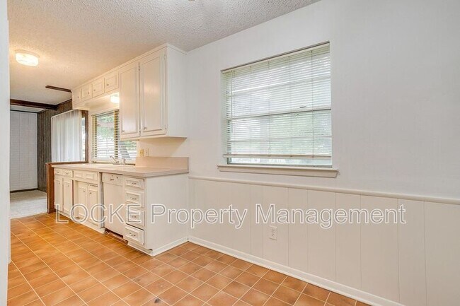 Foto del edificio - 812 E Prairie View Rd