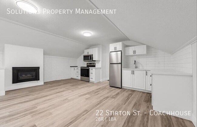 Photo du bâtiment - **Private 2 Bedroom Coachhouse**