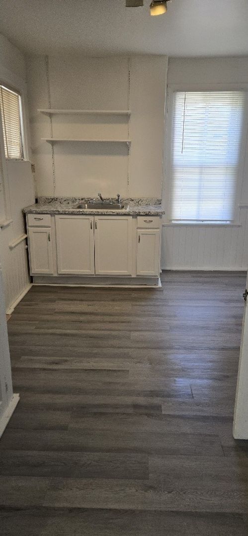 Foto del edificio - 2557 N 8th St