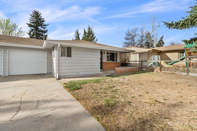 Foto del edificio - 1714-1716 W 8th St