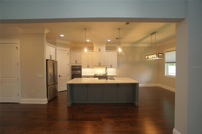Foto del edificio - 3625 E Clark Cir