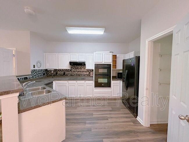Building Photo - 3459 Dianthus Ln NW