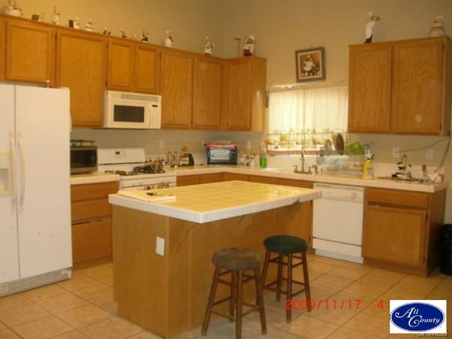 Foto del edificio - 22911 Penasco Cir