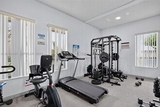 Building Photo - 1820 SW 81st Ave