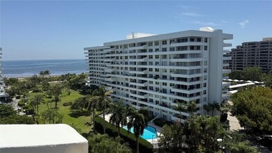 Building Photo - 155 Ocean Ln Dr