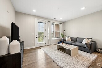 Interior Photo - Federal Hill