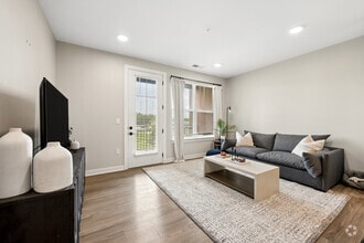 Interior Photo - Federal Hill