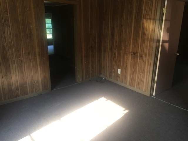 Building Photo - Fall Special Eligible!