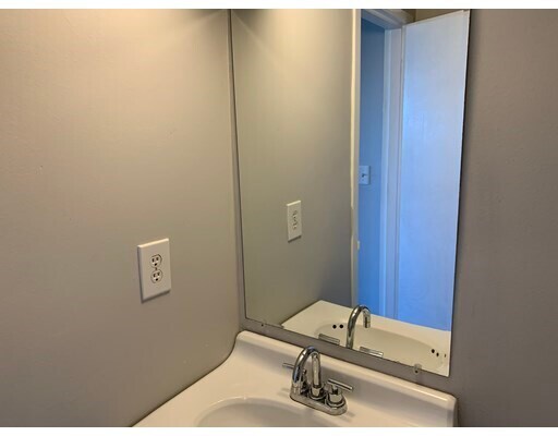 Primary Photo - 200 Swanton St