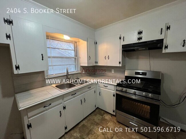 Foto del edificio - 2404 S Booker St