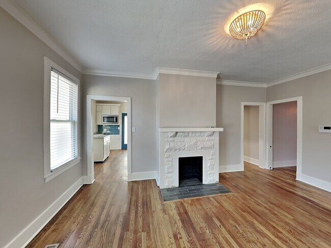 Foto del edificio - 815 N Watkins St