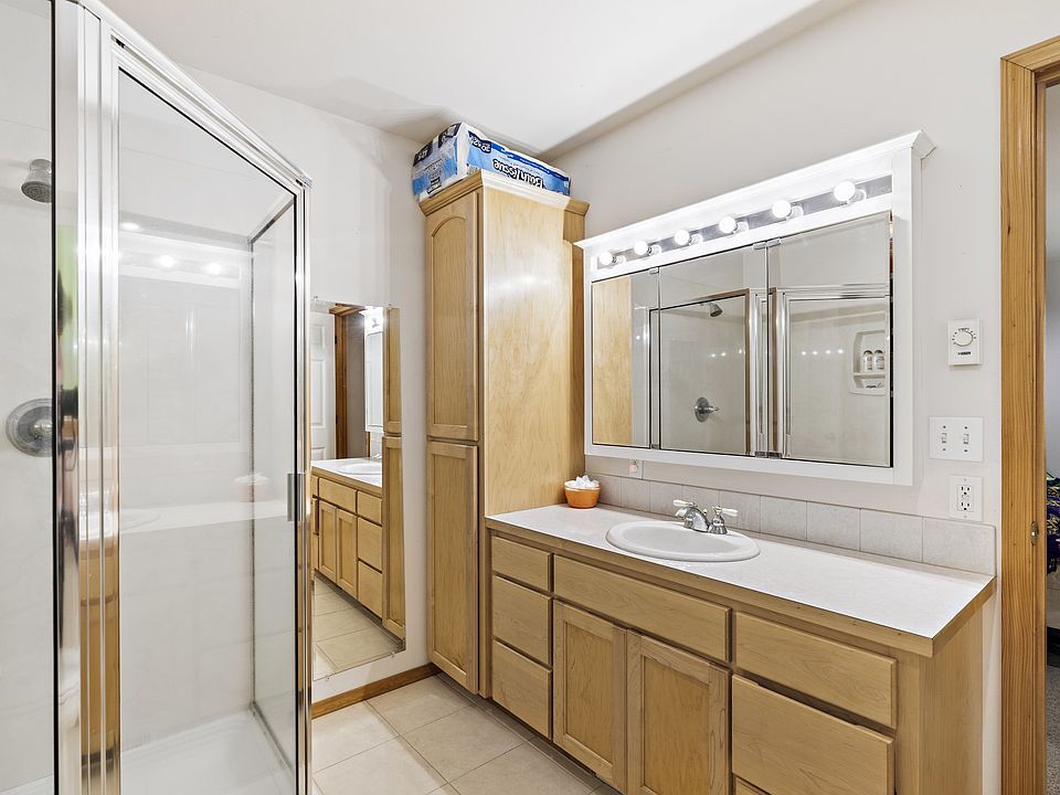 Foto del edificio - 5323 140th St NW