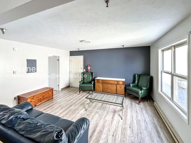 Foto del edificio - 210 Lower Consol Rd NW