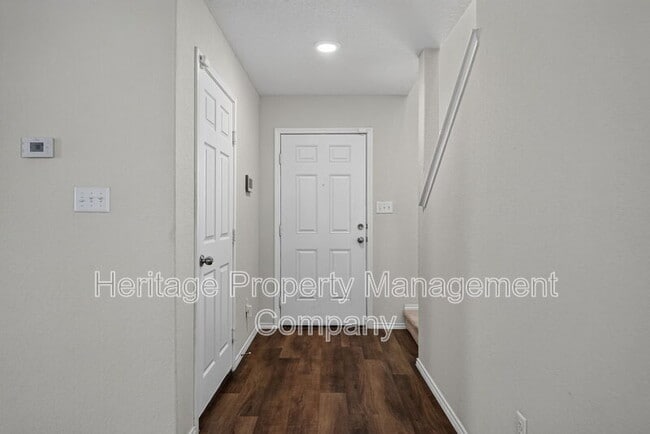 Building Photo - 6326 Willow Point Blvd