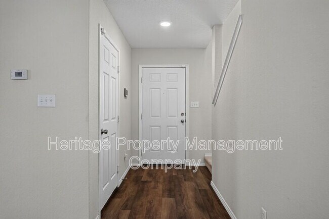 Foto del edificio - 6326 Willow Point Blvd