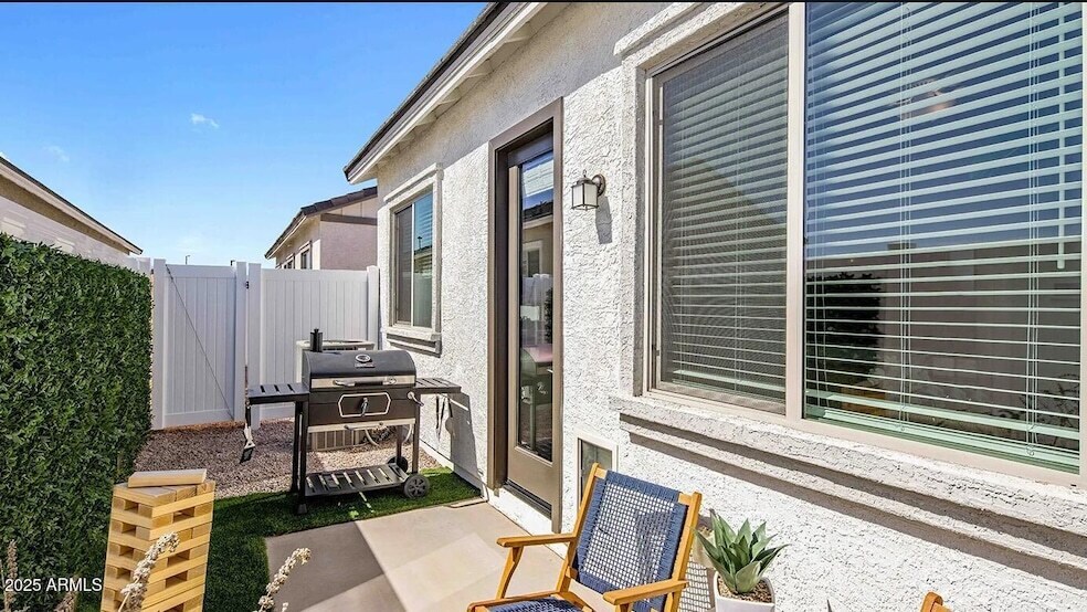 Foto principal - 4550 South 67th Ave