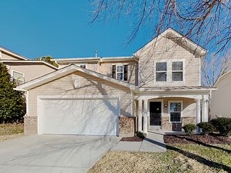 Primary Photo - 607 Pebblestone Dr