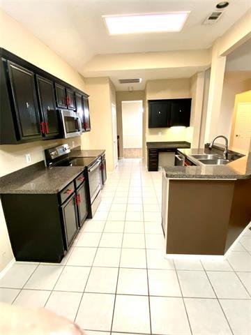 Foto del edificio - 7828 Teal Dr