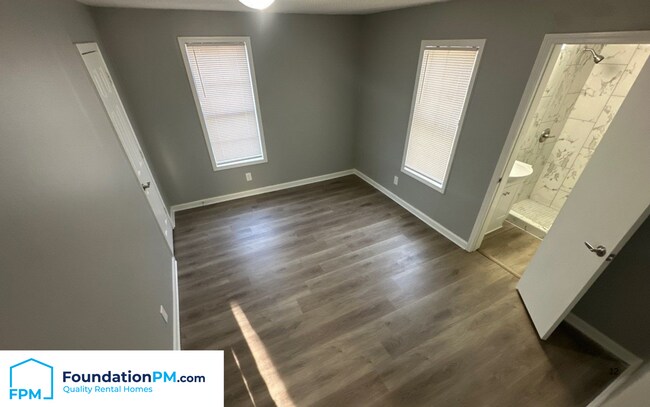 Foto del edificio - 693 Granada Rd