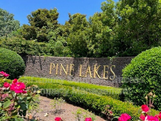 Foto del edificio - 5692 Whitebark Dr