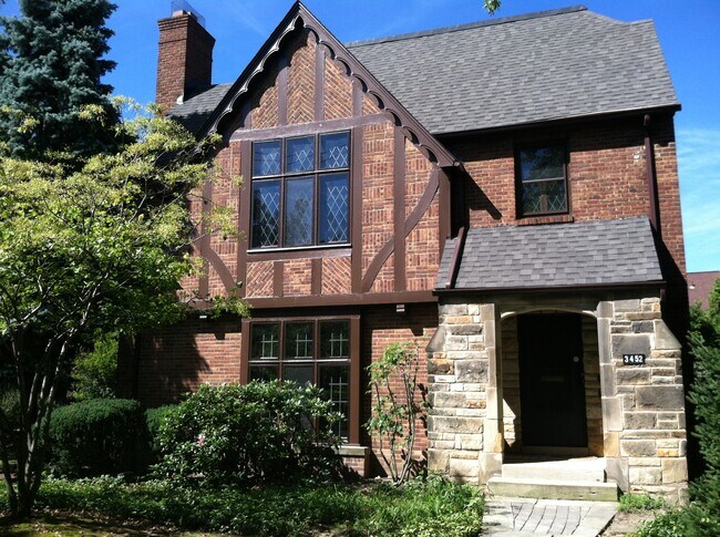 Foto del edificio - 3452 Lynnfield Rd