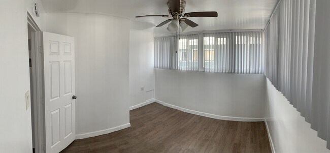 Building Photo - 3456 Redondo Beach Blvd