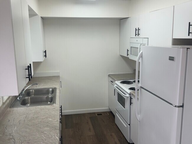 Foto del edificio - 723 NE 6th St