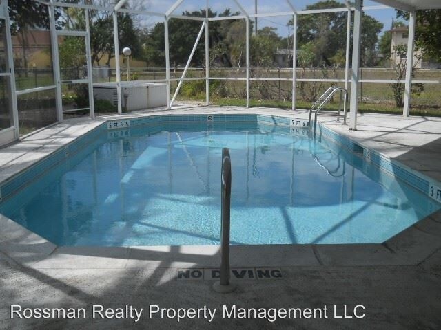 Primary Photo - 4030 Coronado Pkwy