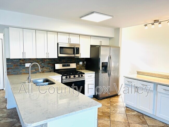 Foto del edificio - 1318 Braymore Cir E