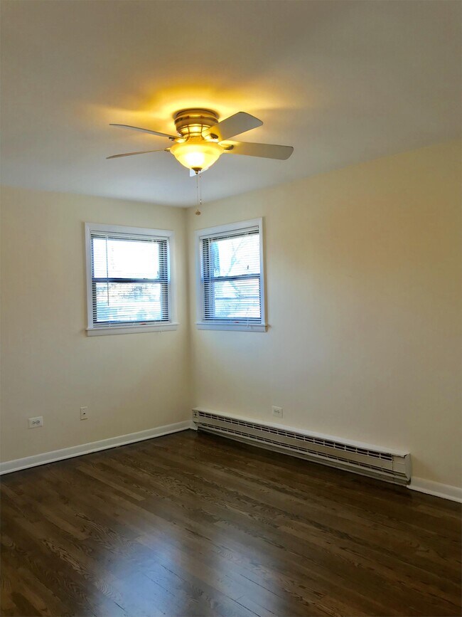 Foto del edificio - 1041 S Oak Park Ave