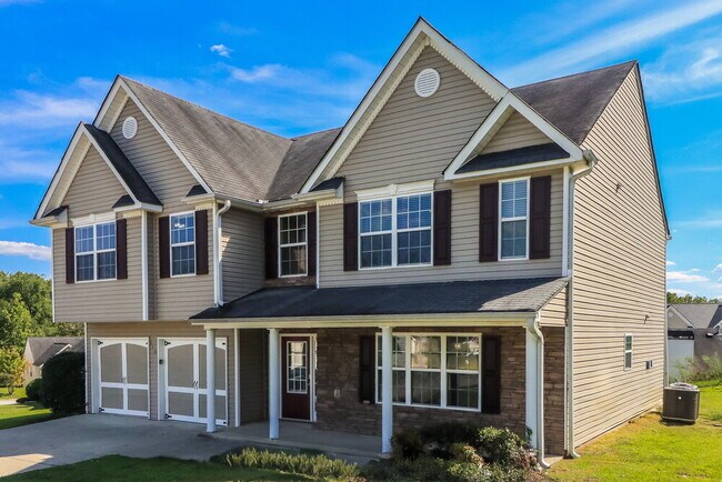 Foto del edificio - 210 Overlook Ct